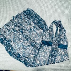 BEAUTIFUL VINTAGE BLUE/WHITE SILKY HALTER Y2K MAXI SUNDRESS 10 BCBG BEADED FLOWY